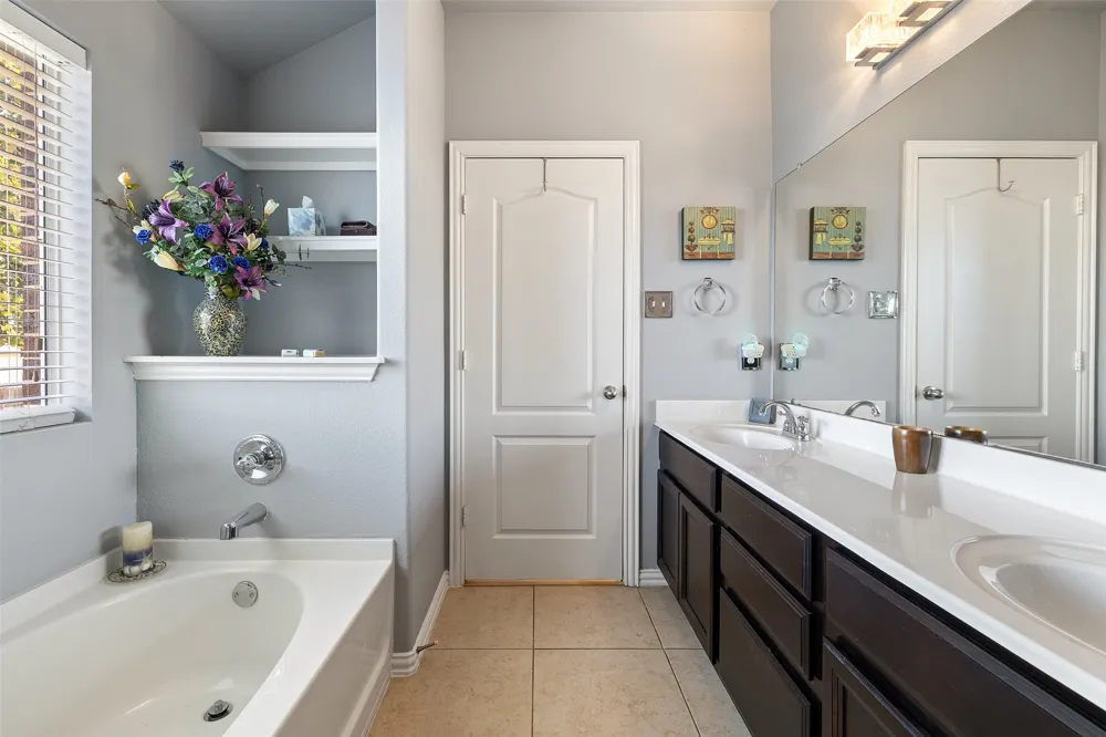 339 Strawberry Blonde Drive Buda, TX 78610