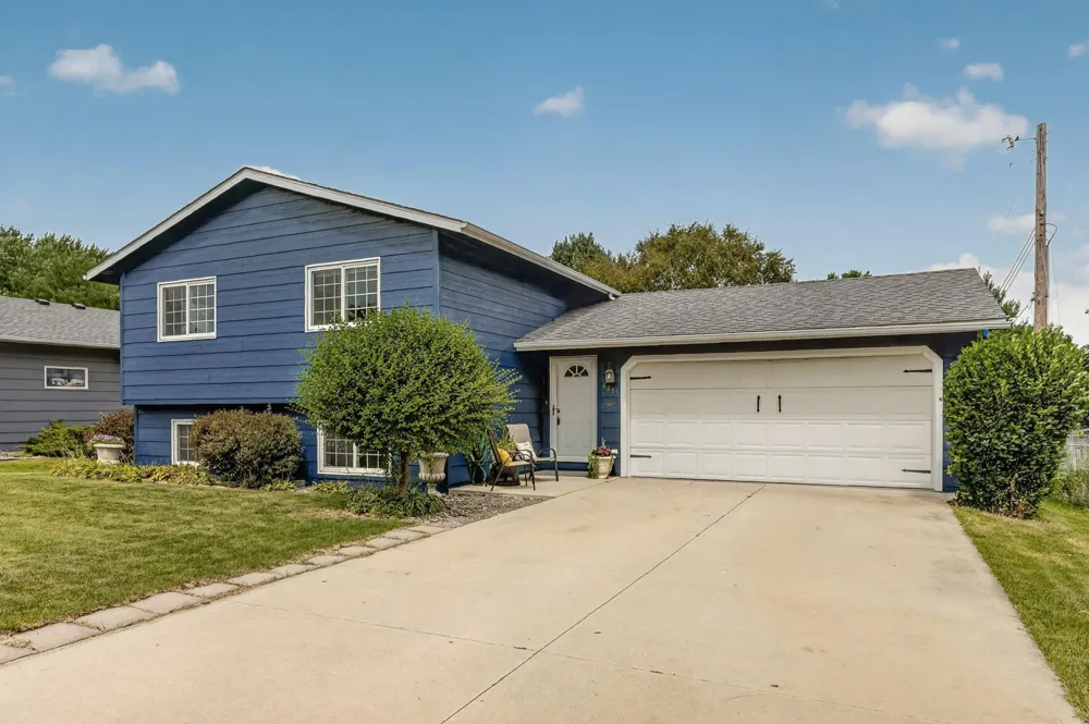4215 4th Place NW Rochester, MN 55901
