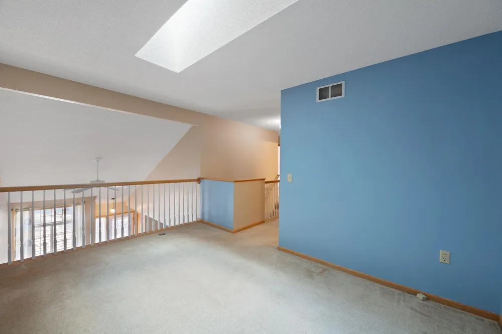 2462 Oakridge Circle Hudson, WI 54016