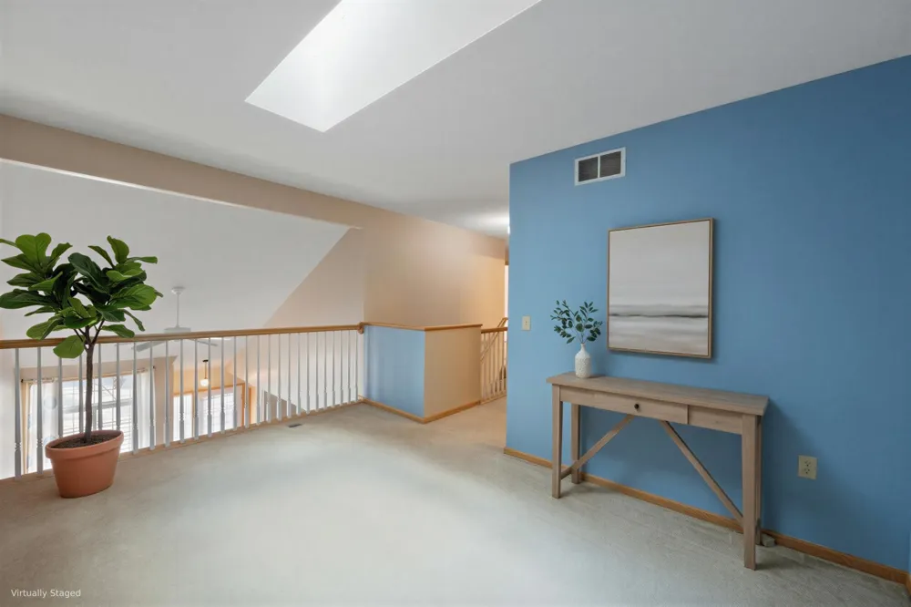 2462 Oakridge Circle Hudson, WI 54016