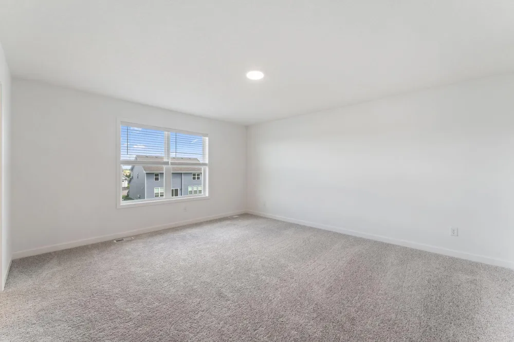 8932 Periwinkle Boulevard Woodbury, MN 55129