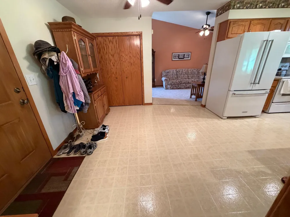 217 Green Lea Lane Albert Lea, MN 56007