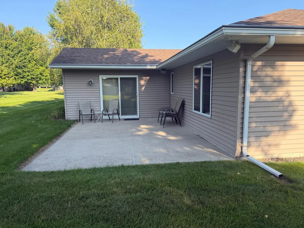 217 Green Lea Lane Albert Lea, MN 56007