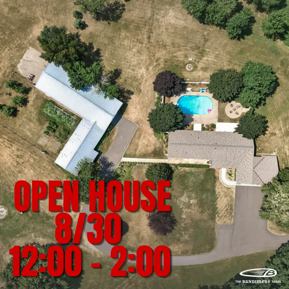 9848 218th Avenue NW Elk River, MN 55330
