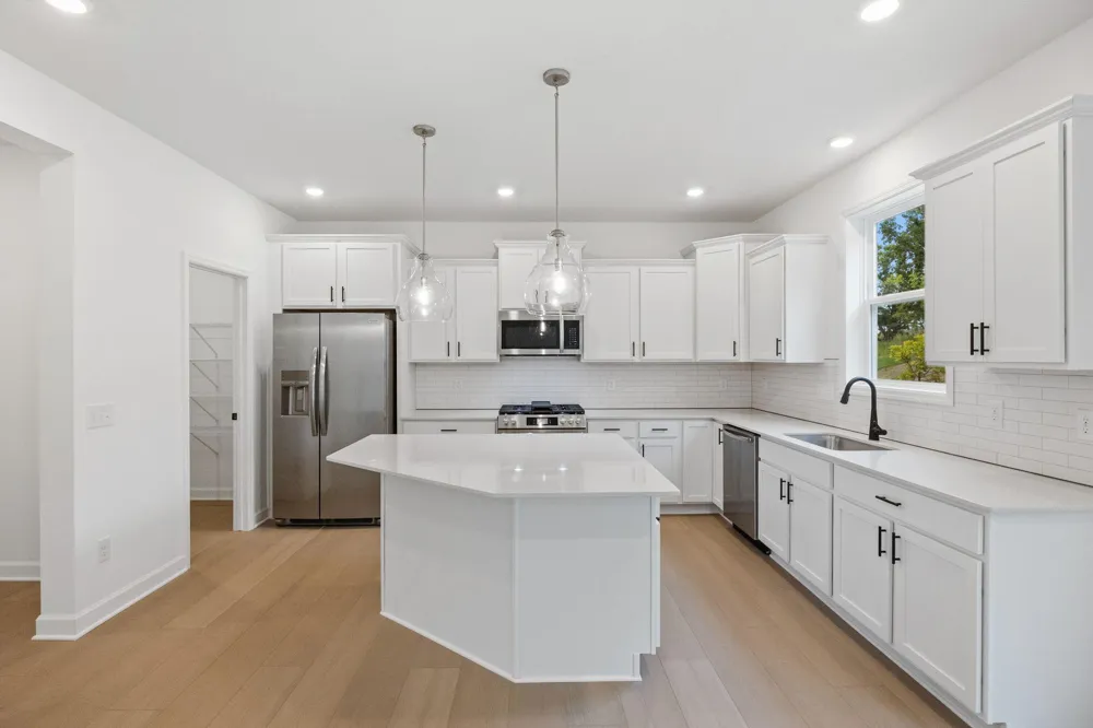 2584 Rock Elm Road Shakopee, MN 55379