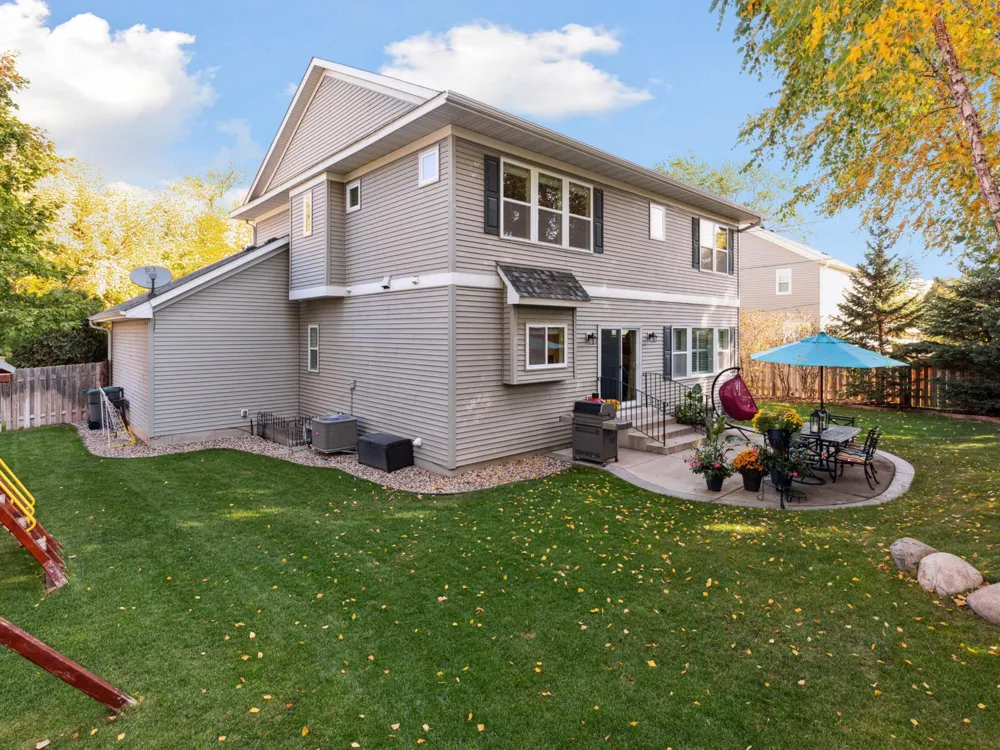 5209 W 48th Street Edina, MN 55436