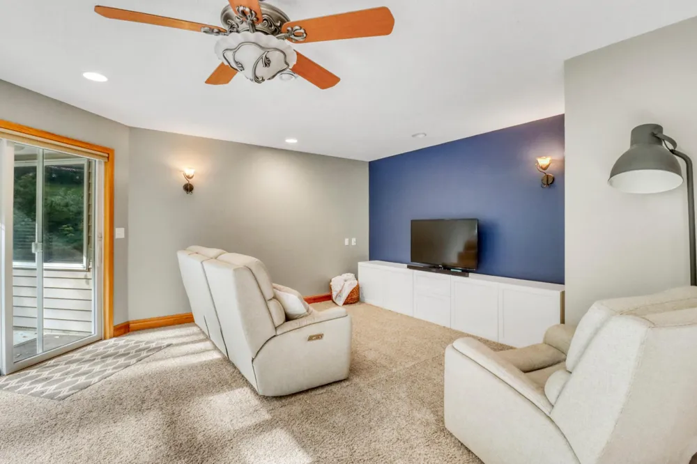 1373 Burroughs Road Detroit Lakes, MN 56501