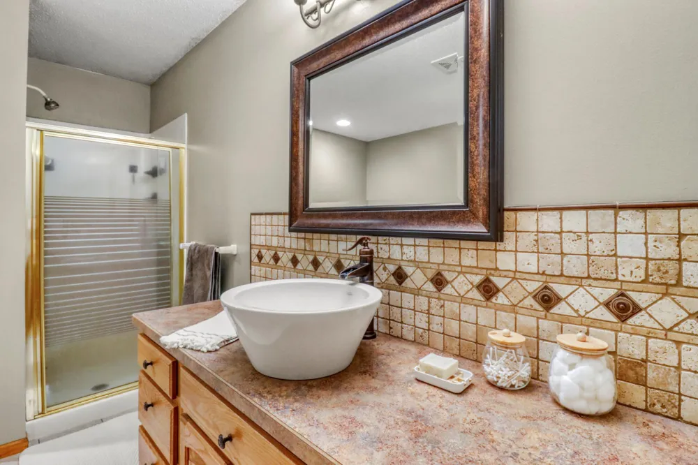 1373 Burroughs Road Detroit Lakes, MN 56501