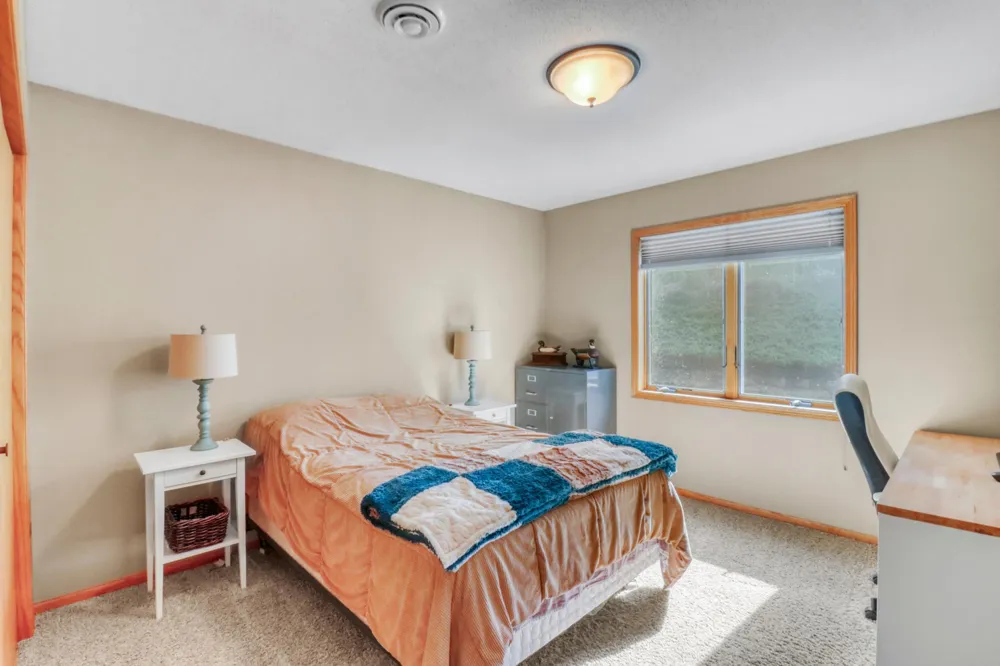 1373 Burroughs Road Detroit Lakes, MN 56501