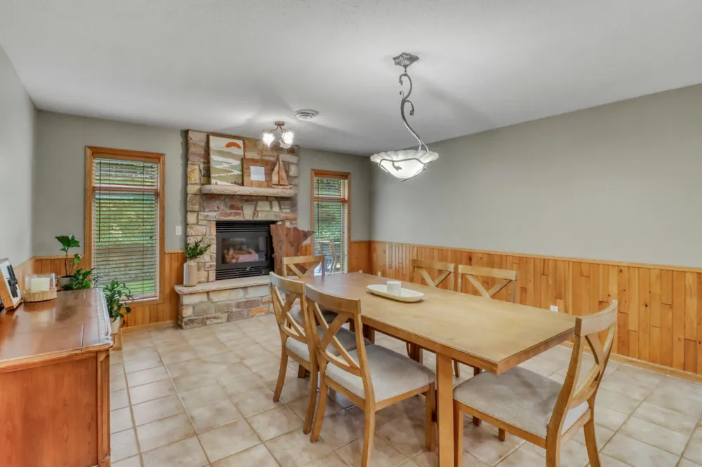 1373 Burroughs Road Detroit Lakes, MN 56501
