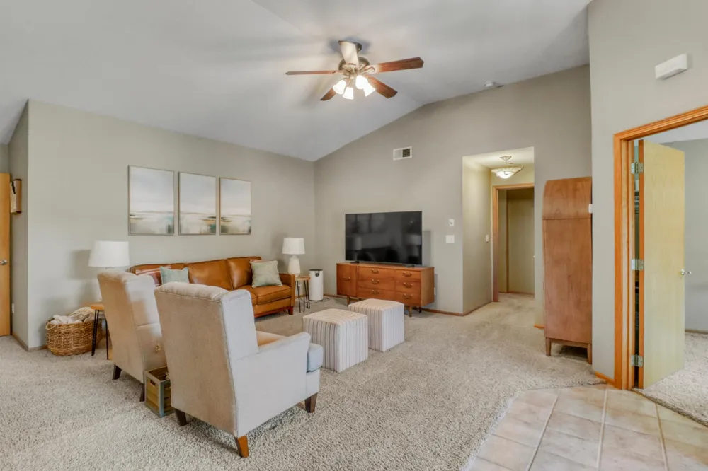 1373 Burroughs Road Detroit Lakes, MN 56501