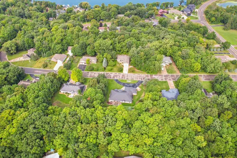 1373 Burroughs Road Detroit Lakes, MN 56501