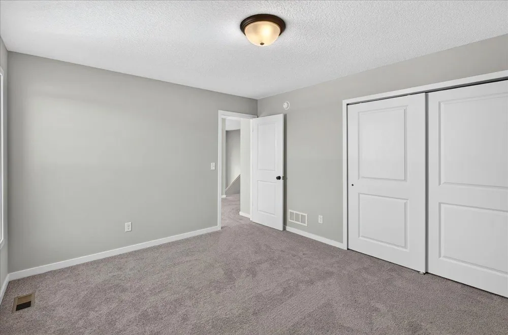 9662 32nd Street NE Saint Michael, MN 55376