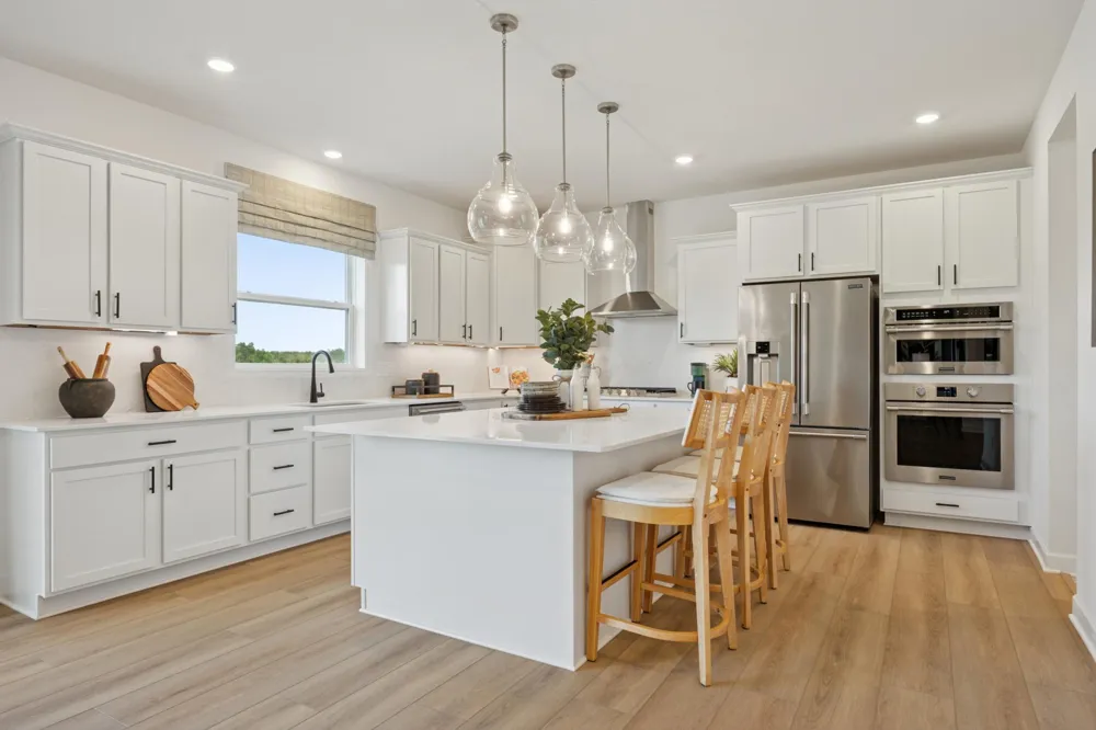2702 Wood Duck Trail Shakopee, MN 55379