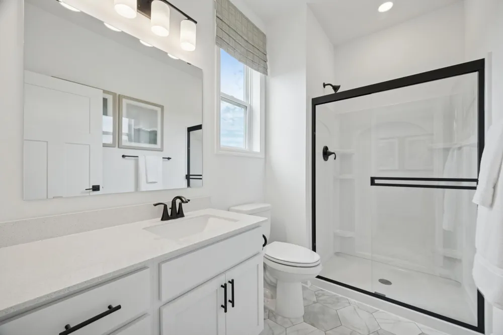 2702 Wood Duck Trail Shakopee, MN 55379