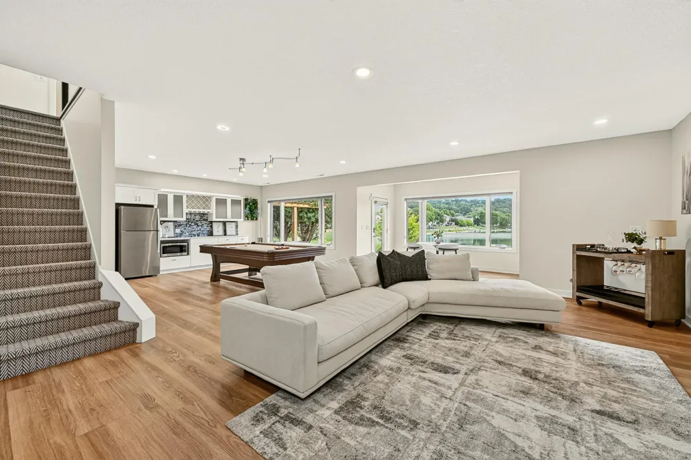 4010 Autumn Lake Court SW Rochester, MN 55902