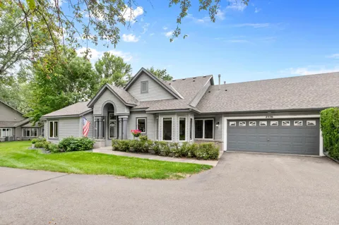 2556 Sumac Ridge