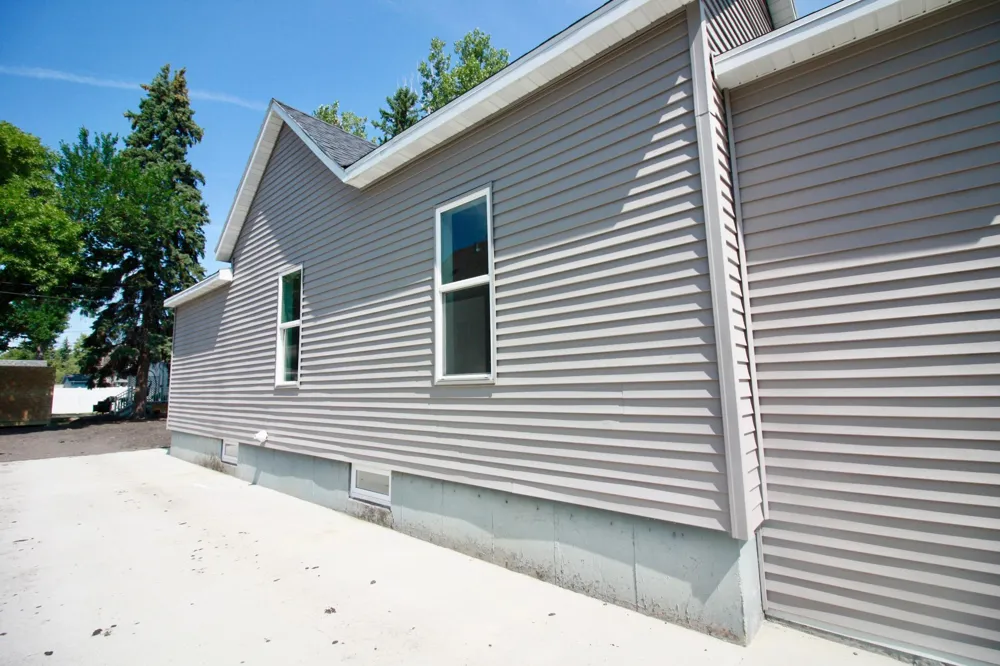 518 Andrews Avenue Breckenridge, MN 56520