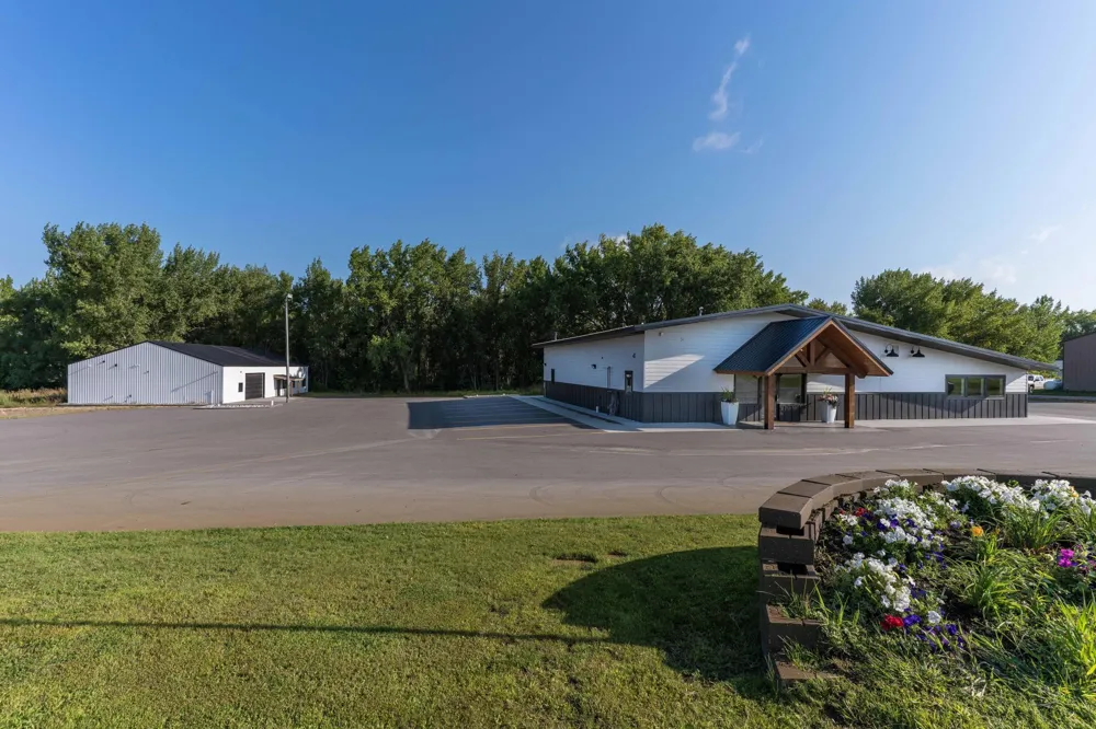 3327 E Fir Avenue Fergus Falls, MN 56537
