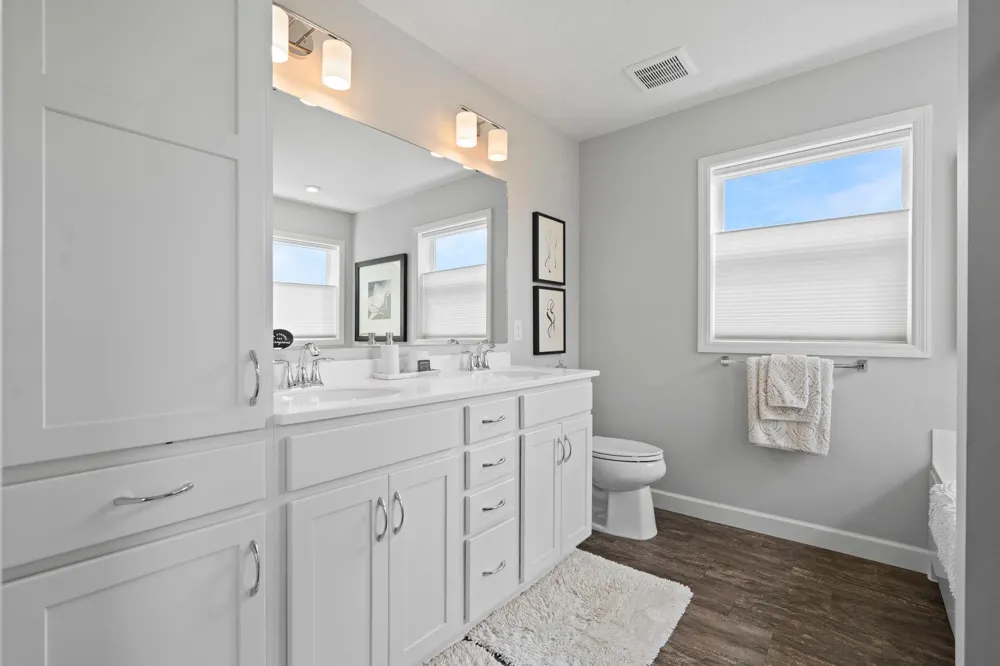 4313 Schilling Way Woodbury, MN 55129