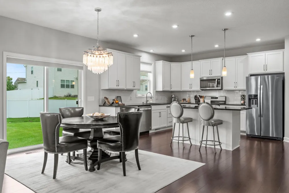 4313 Schilling Way Woodbury, MN 55129