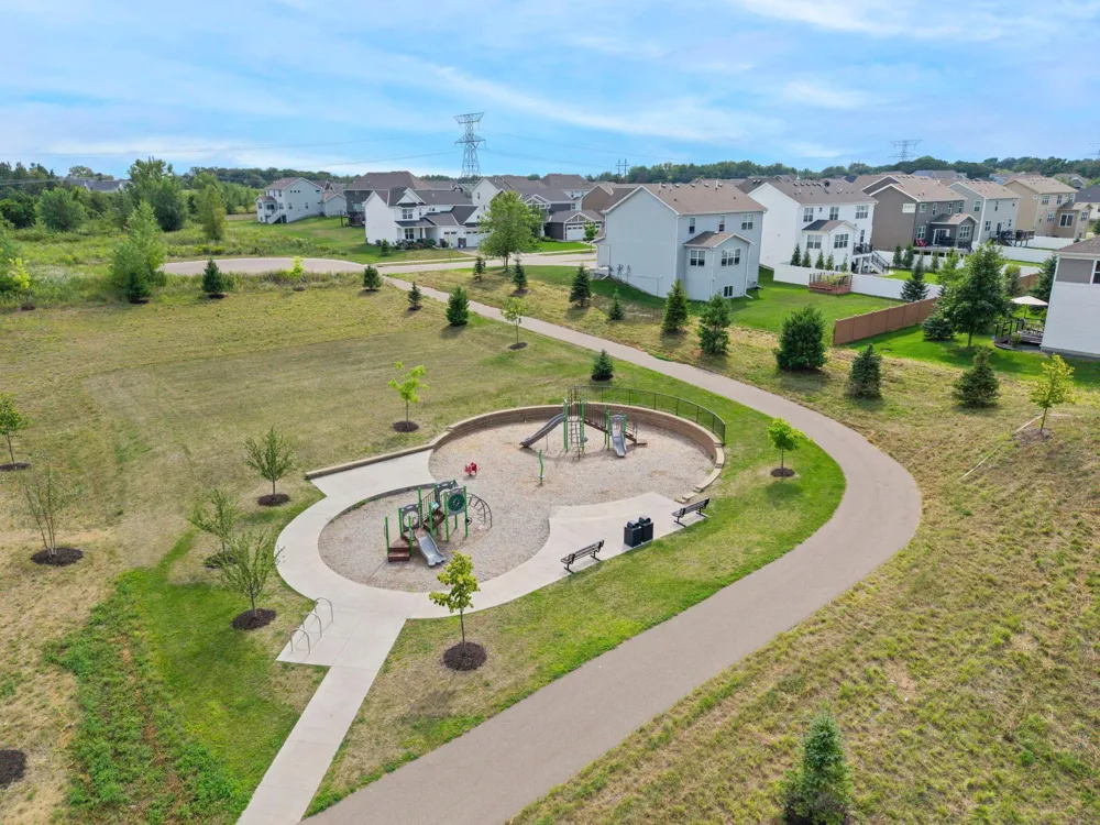4313 Schilling Way Woodbury, MN 55129