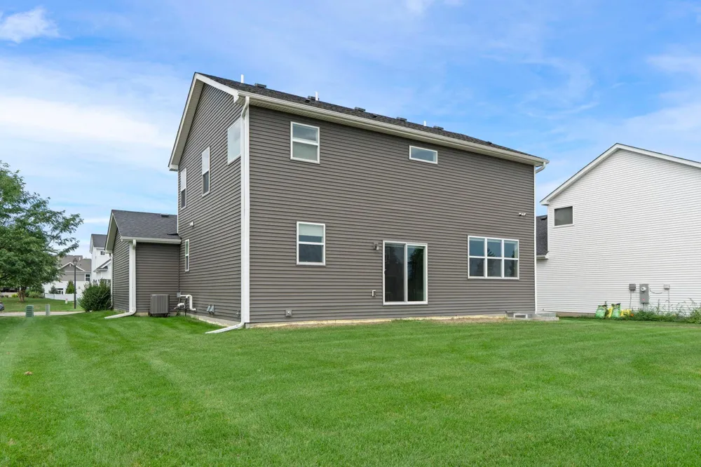 4313 Schilling Way Woodbury, MN 55129
