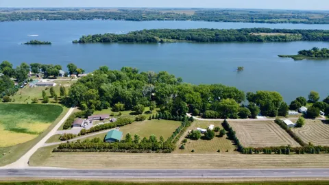 48481 Baileys Bay Road