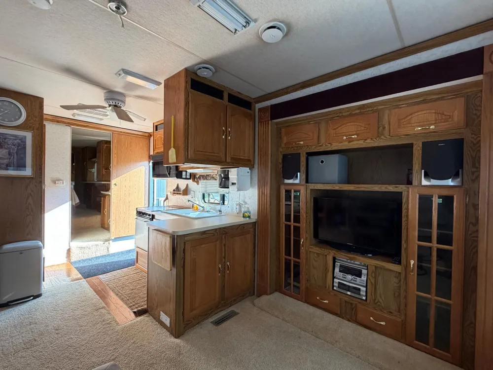 48481 Baileys Bay Road Big Stone City, SD 57216