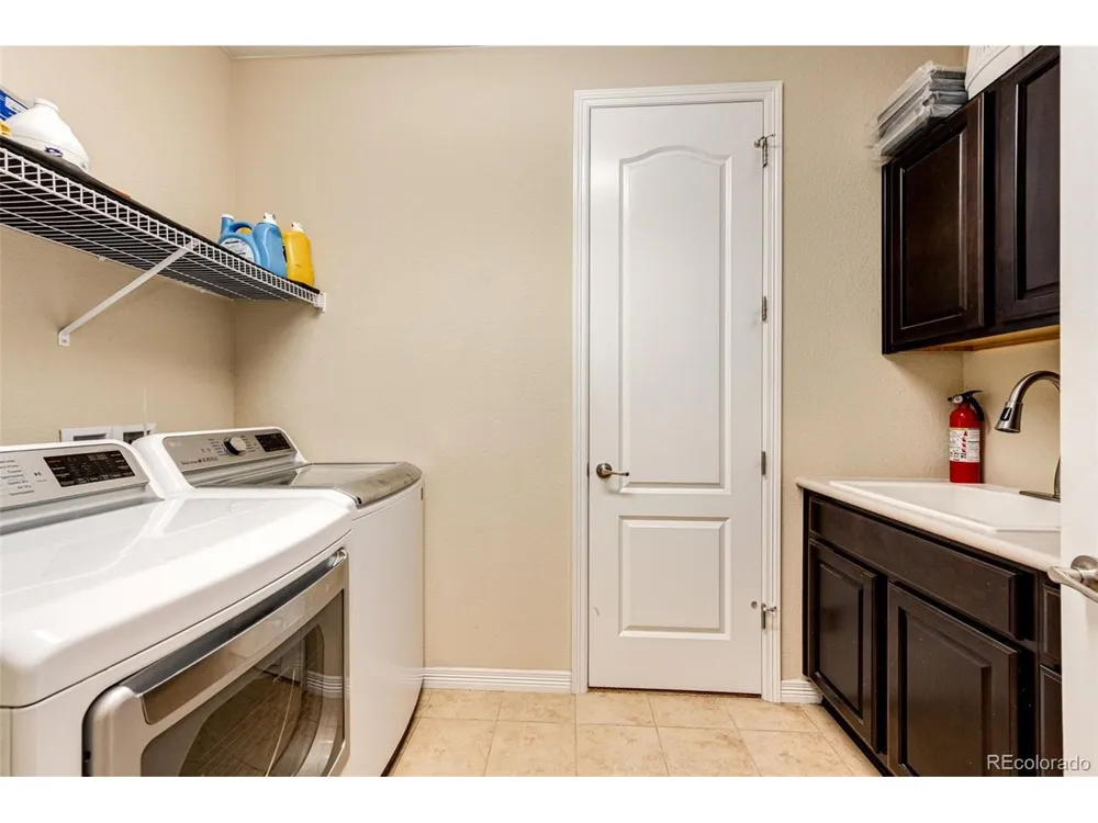 898 Eveningsong Drive Castle Rock, CO 80104