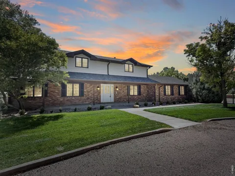 405 Highland Drive