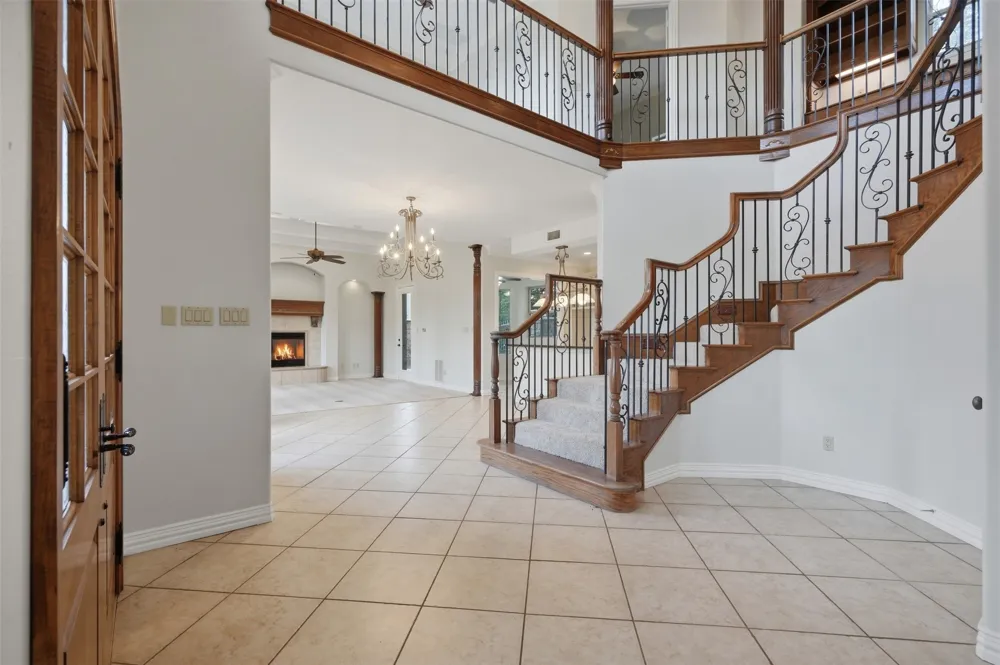 4201 Bluff View Drive Granbury, TX 76048