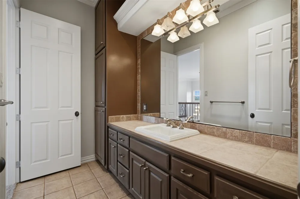 4201 Bluff View Drive Granbury, TX 76048