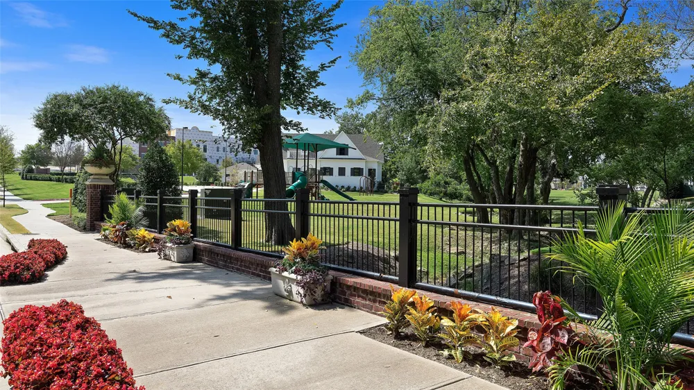 2216 Tremont Boulevard McKinney, TX 75071