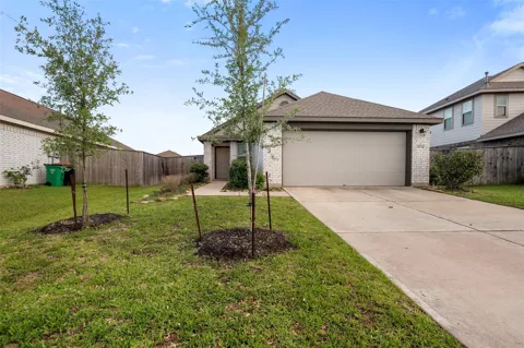14534 Broadbury Pond Road