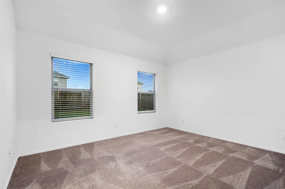 14534 Broadbury Pond Road Rosharon, TX 77583