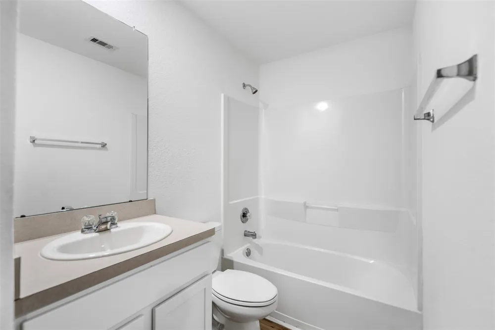 14534 Broadbury Pond Road Rosharon, TX 77583
