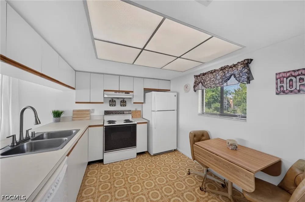 Bay Pointe Boulevard #208 North Fort Myers, FL 33917