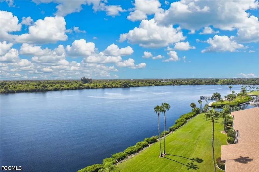 Bay Pointe Boulevard #208 North Fort Myers, FL 33917