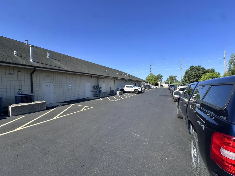 20372 Van Horn Road Woodhaven, MI 48183