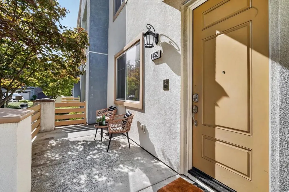 1052 Doheny Terrace Sunnyvale, CA 94085