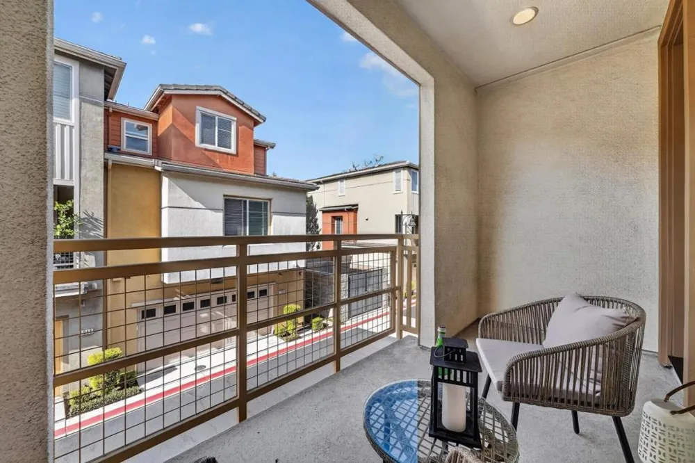 1052 Doheny Terrace Sunnyvale, CA 94085