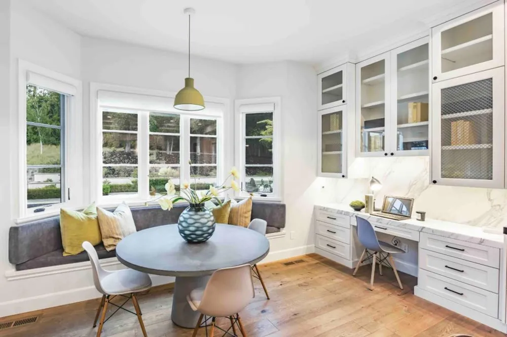 1700 Esberg Road Los Altos, CA 94024