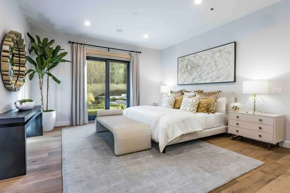 1700 Esberg Road Los Altos, CA 94024