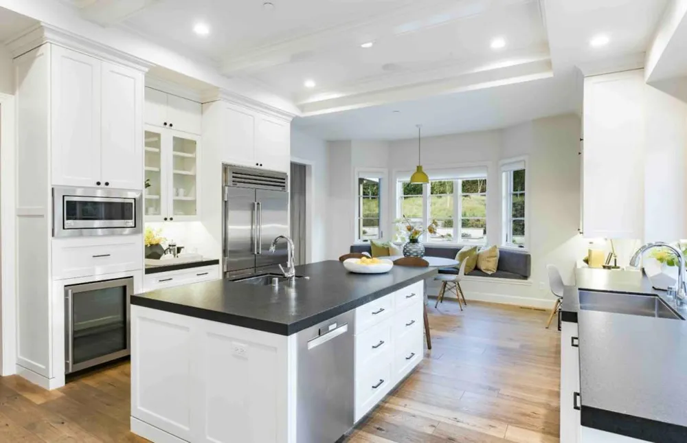 1700 Esberg Road Los Altos, CA 94024