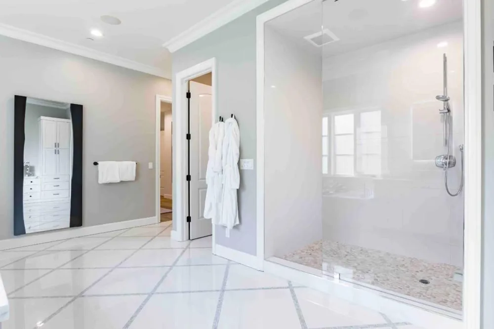 1700 Esberg Road Los Altos, CA 94024
