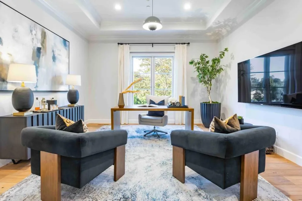 1700 Esberg Road Los Altos, CA 94024