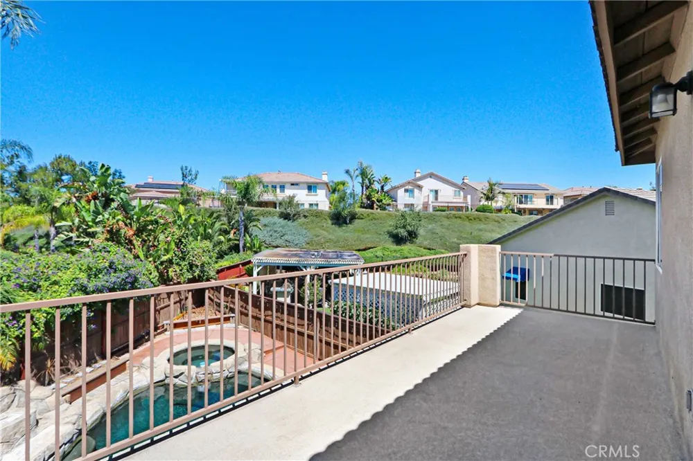 42282 Regents Hill Temecula, CA 92592
