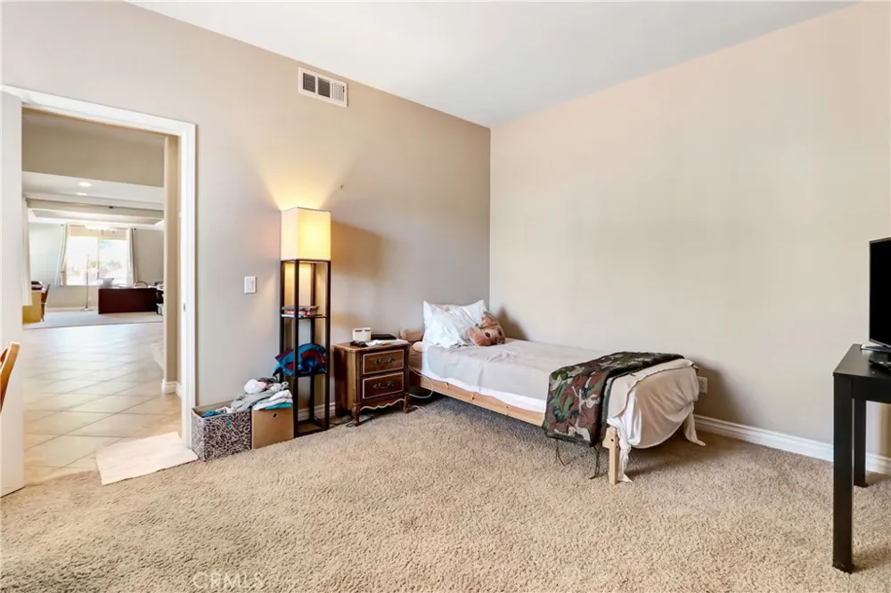42282 Regents Hill Temecula, CA 92592