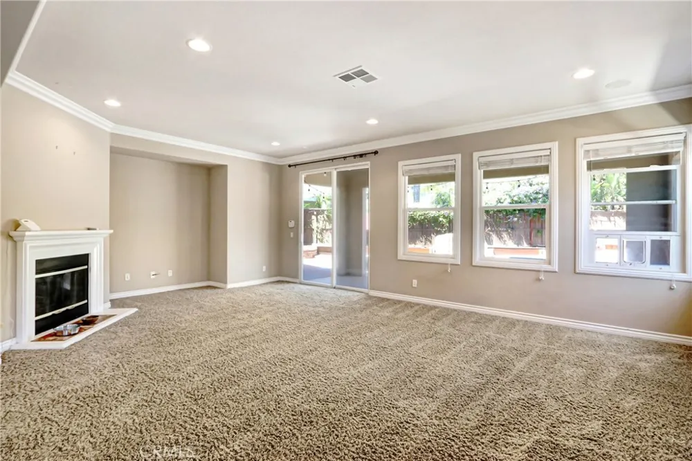 42282 Regents Hill Temecula, CA 92592